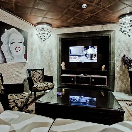 Hotell Royal Castle Design & Elenite