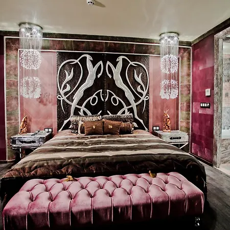 Royal Castle Design & Hotell Elenite