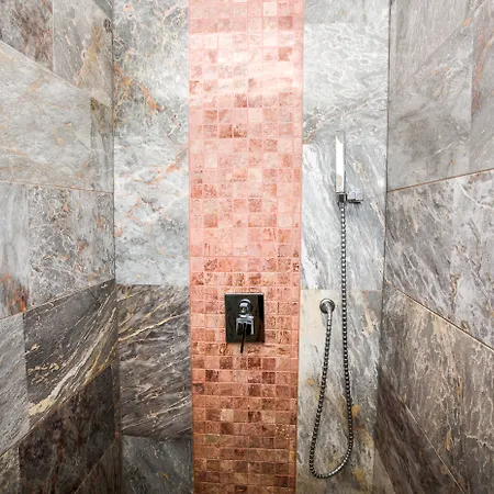 호텔 Royal Castle Design &