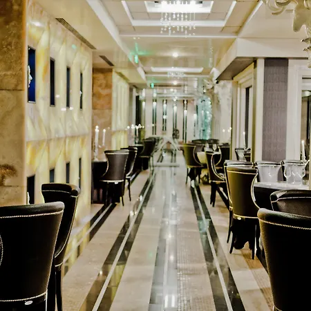 호텔 Royal Castle Design &