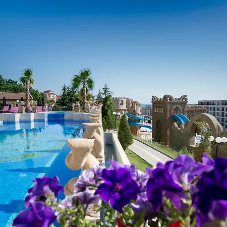 호텔 Royal Castle Design & 5*