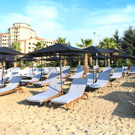 호텔 Royal Castle Design &