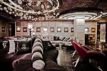 Hotel Royal Castle Design & Elenite