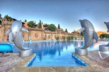 Hotel Royal Castle Design & Elenite