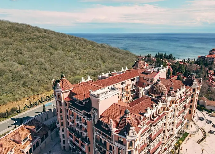 Otel Royal Castle Design & Elenite