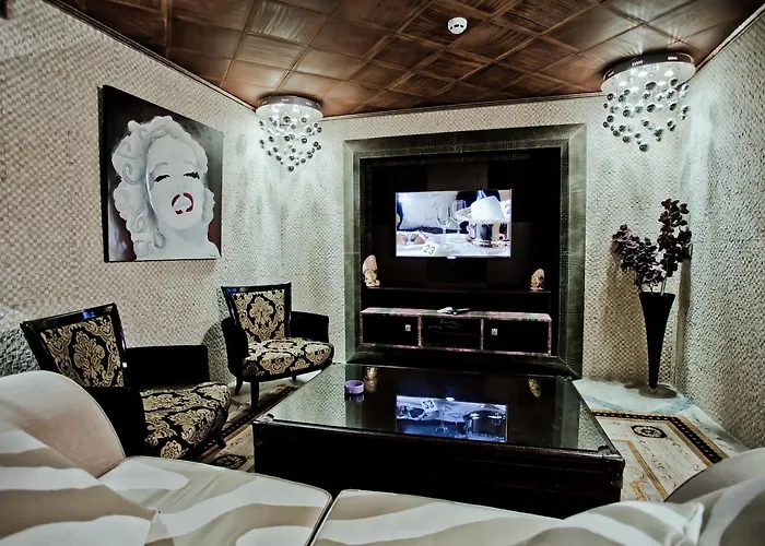 Hotel Royal Castle Design & Elenite